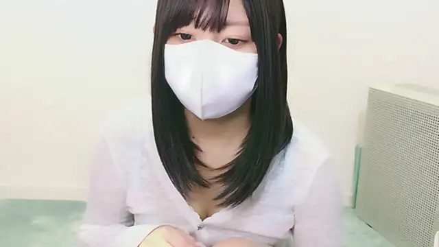 Snapshot of YUTSU_KI chatting on 10-15-25, 03:23 YUTSU KI online show from 10-15-25, 03:23