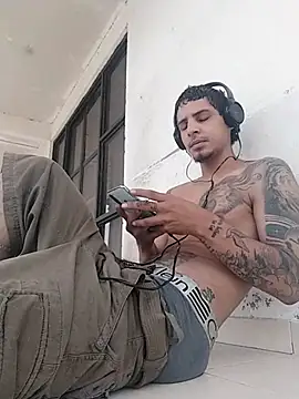 Tattohott online show from 03-19-25, 04:24