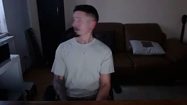 heisserbengel online show from 11-23-25, 02:50