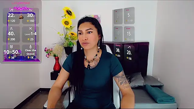 khiara moretti online show from 03-22-25, 11:32