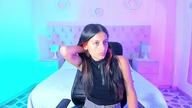 Agathaargent  online show from 10-17-25, 04:26