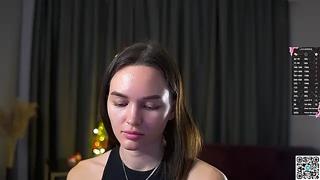 Snapshot of AnneKlint chatting on 12-29-24, 11:18 AnneKlint online show from 12-29-24, 11:18