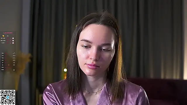 Snapshot of AnneKlint chatting on 01-05-25, 05:09 AnneKlint online show from 01-05-25, 05:09