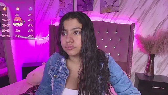 Miaa Smiith1 online show from 12-07-24, 11:29