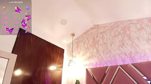 Miaa Smiith1 online show from 03-12-25, 03:29