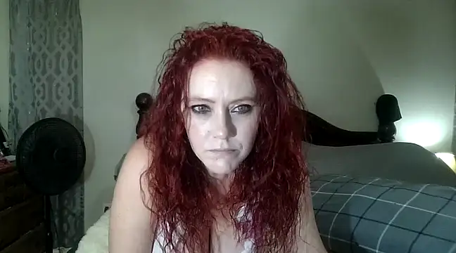 sonowhite online show from 03-18-25, 10:58