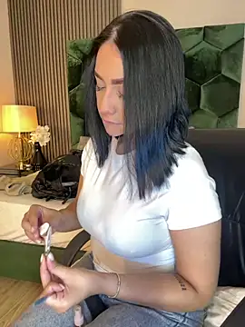 GabriellaFerrer online show from 01-07-25, 11:05