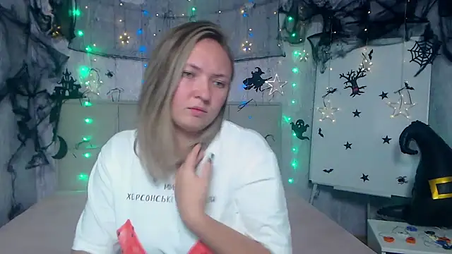 SallyVerda online show from 10-16-25, 06:09