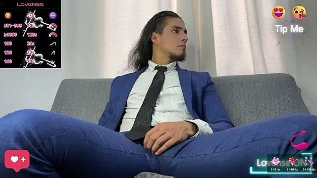 Tom blunt96 online show from 11-22-25, 04:39