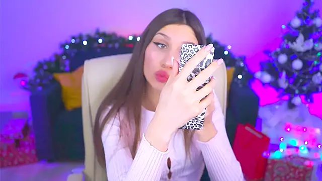 MollyPerry online show from 12-08-24, 12:08