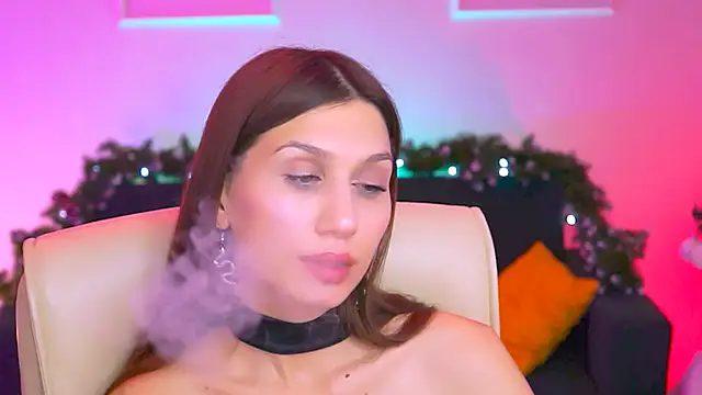 MollyPerry online show from 01-22-25, 01:10