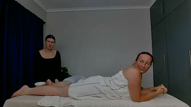 Snapshot of C1eopatra chatting on 02-16-25, 06:32 C1eopatra online show from 02-16-25, 06:32