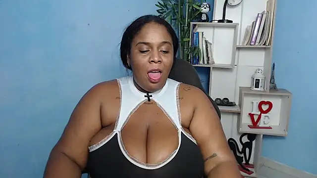 bbw charlote online show from 01-11-25, 06:33