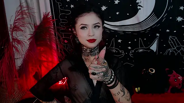 Isabella  dark online show from 02-15-25, 11:58