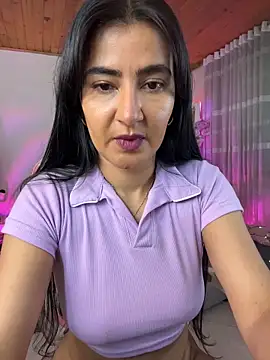 Violetta kim1 online show from 01-06-26, 10:45