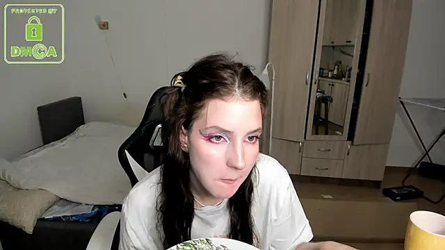 Bridget fitness online show from 01-21-25, 05:51