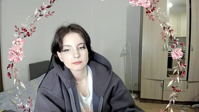 Bridget fitness online show from 03-13-25, 06:23