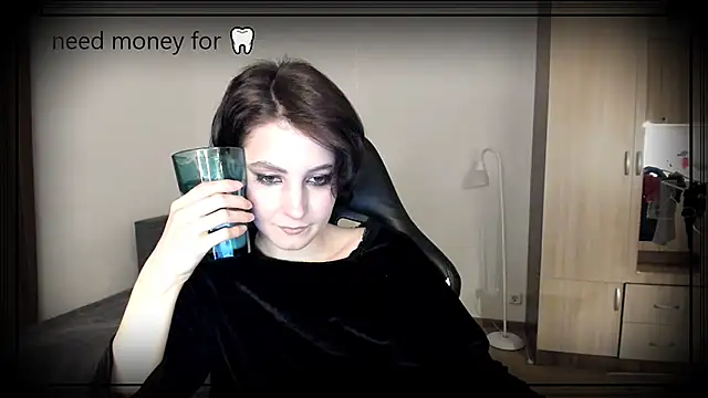 Bridget fitness online show from 03-18-25, 06:37