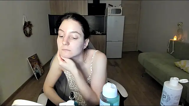 Bridget fitness online show from 09-27-25, 02:44