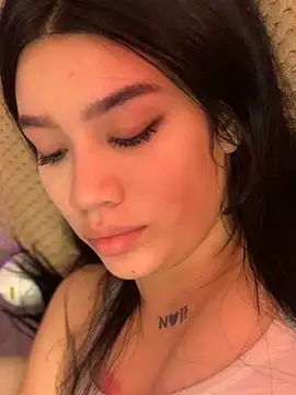 Ambar R0SSE online show from 01-29-25, 06:54