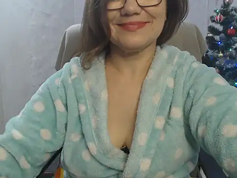 KittyyLaBeauty online show from 01-05-26, 05:27