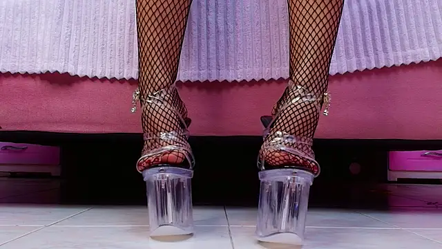 AuroraSim online show from 10-28-25, 01:14