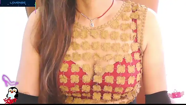 Snapshot of _Blue_Ruubyy_ chatting on 10-29-25, 11:45 Blue Ruubyy online show from 10-29-25, 11:45