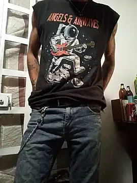 Snapshot of mexicaninuganda chatting on 12-28-24, 05:23 mexicaninuganda online show from 12-28-24, 05:23