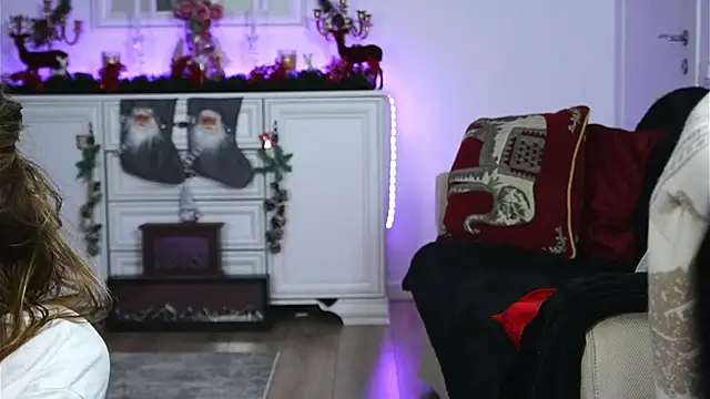 ivyleague  online show from 12-02-25, 04:40