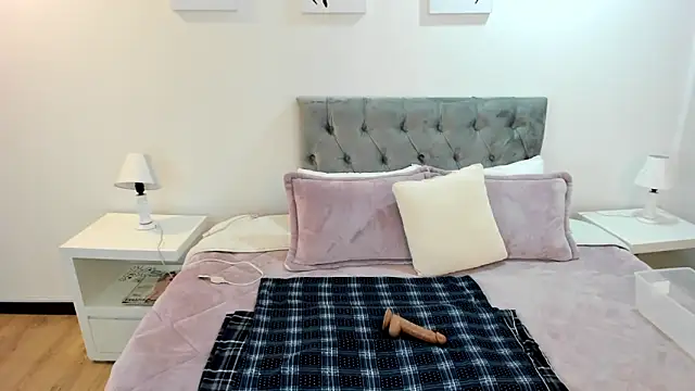  Natalie18 online show from 01-17-25, 03:12