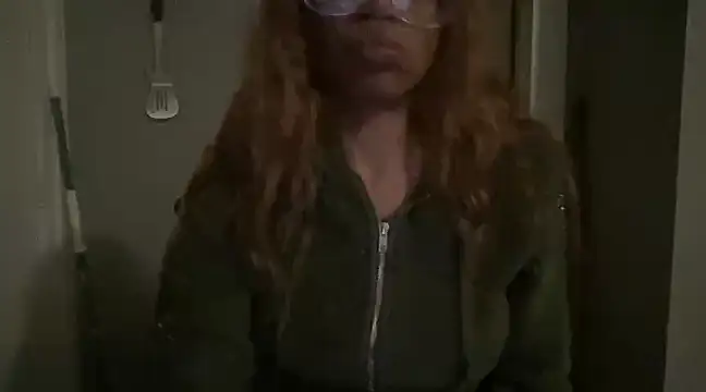 Snapshot of MommyConfident chatting on 02-01-25, 07:15 MommyConfident online show from 02-01-25, 07:15