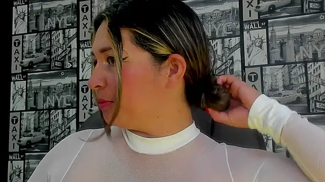 Devil Sara online show from 01-27-25, 08:17