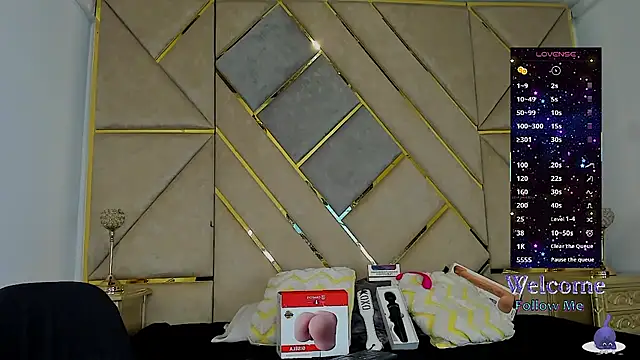 Snapshot of AmberAdams_ chatting on 11-07-25, 06:08 AmberAdams online show from 11-07-25, 06:08