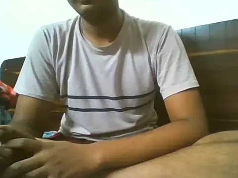 Snapshot of Dusky_Aarav chatting on 10-08-25, 09:23 Dusky Aarav online show from 10-08-25, 09:23