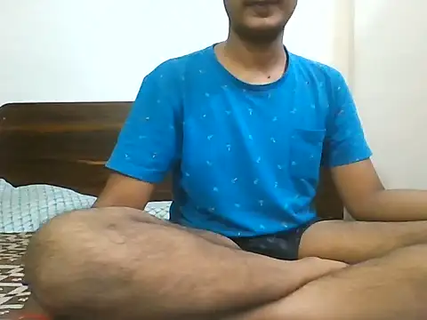 Snapshot of Dusky_Aarav chatting on 10-19-25, 12:28 Dusky Aarav online show from 10-19-25, 12:28