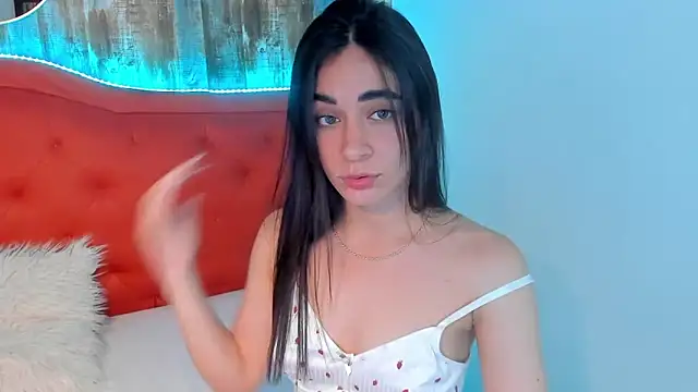 Emma Sophia2 online show from 01-19-25, 09:45