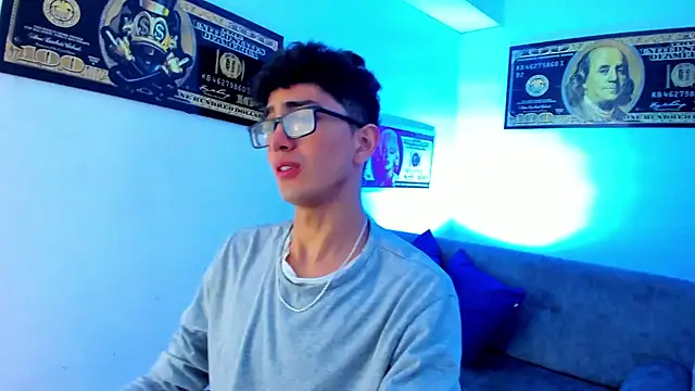 TylerWhite  online show from 01-08-25, 05:59