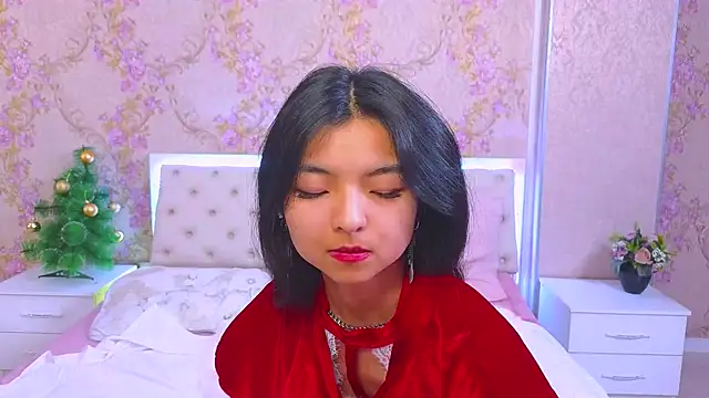 Shy Kira online show from 12-23-24, 03:33