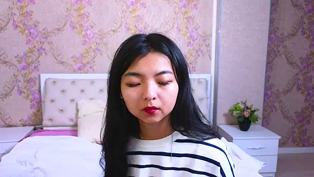 Shy Kira online show from 01-24-25, 12:31