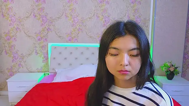 Shy Kira online show from 01-27-25, 06:31