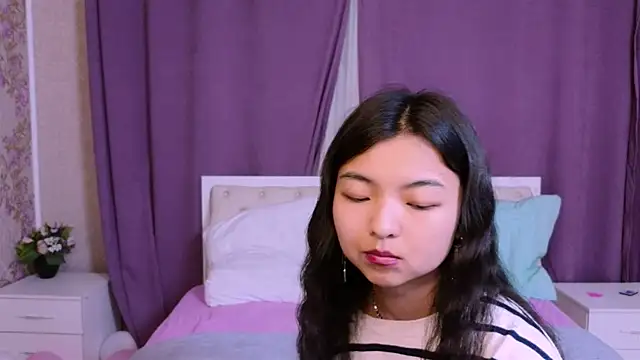 Shy Kira online show from 02-20-25, 06:35