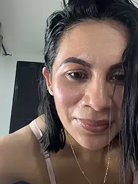 Sofia Convers online show from 01-07-25, 03:35