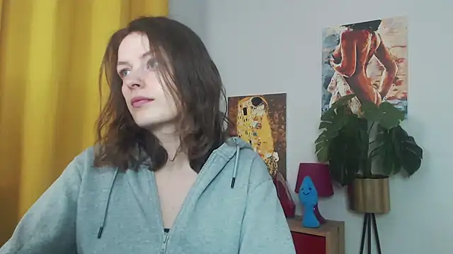 juicyNadine online show from 10-08-25, 04:43