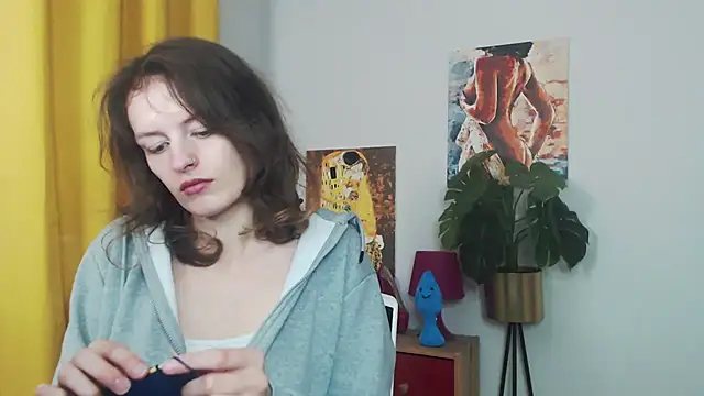 juicyNadine online show from 10-12-25, 05:39