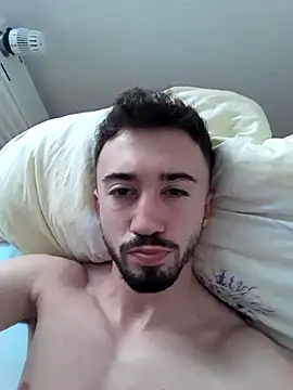 Snapshot of dobadai4r chatting on 09-18-25, 04:53 dobadai4r online show from 09-18-25, 04:53