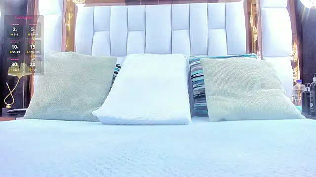 RileySweett online show from 12-17-25, 11:38