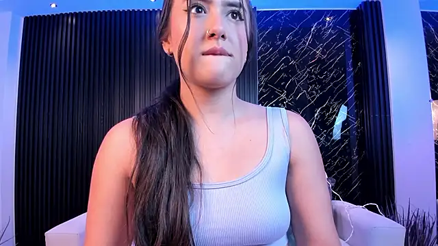 Snapshot of paulina_sweett_ chatting on 01-19-26, 12:31 paulina sweett online show from 01-19-26, 12:31