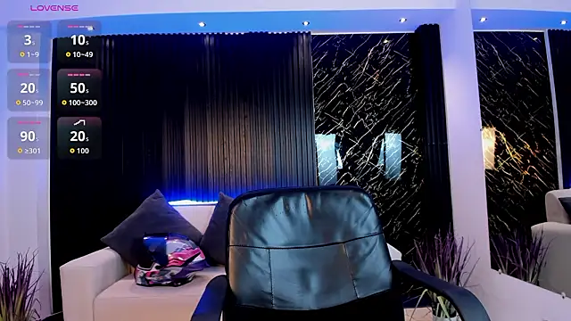 Snapshot of paulina_sweett_ chatting on 02-17-26, 11:50 paulina sweett online show from 02-17-26, 11:50