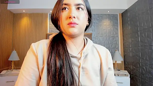 Snapshot of paulina_sweett_ chatting on 03-13-26, 12:12 paulina sweett online show from 03-13-26, 12:12