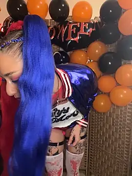 Snapshot of Chachou000 chatting on 10-31-25, 08:10 Chachou000 online show from 10-31-25, 08:10